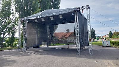 Groundsupportové zastřešení podia 8x6m